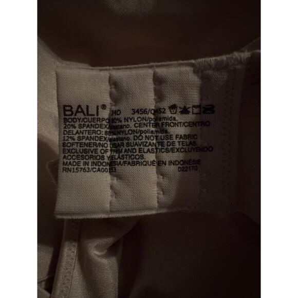 Brand New Bali Women's Size 34D Beige Bralette Bra - Picture 8 of 9